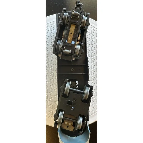 Lionel O Gauge 8351 Blue Santa Fe Blue Bonnet Diesel Engine Working (16-D) - Picture 5 of 11